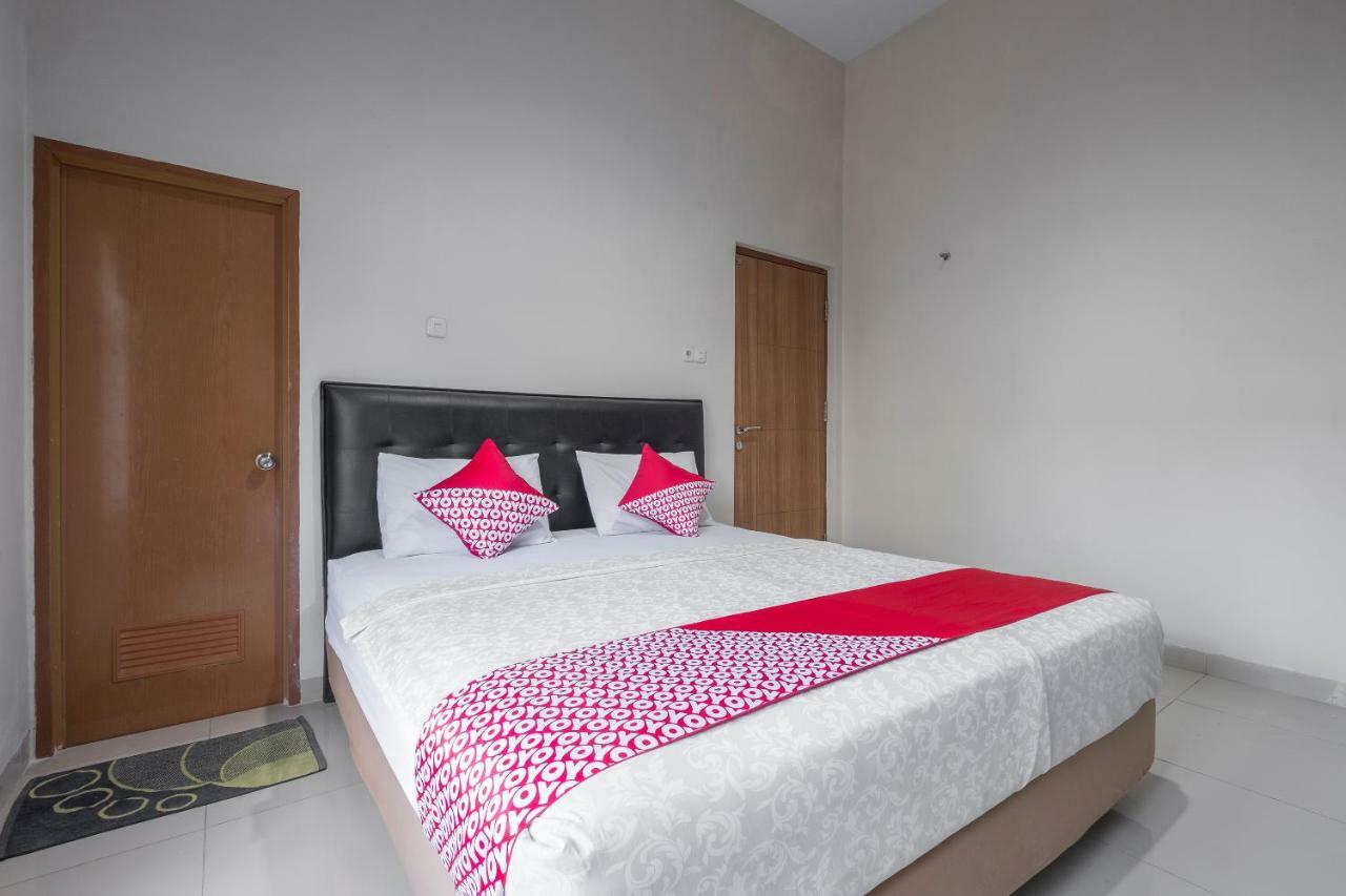 נקסר Hotel Astra Novilia מראה חיצוני תמונה