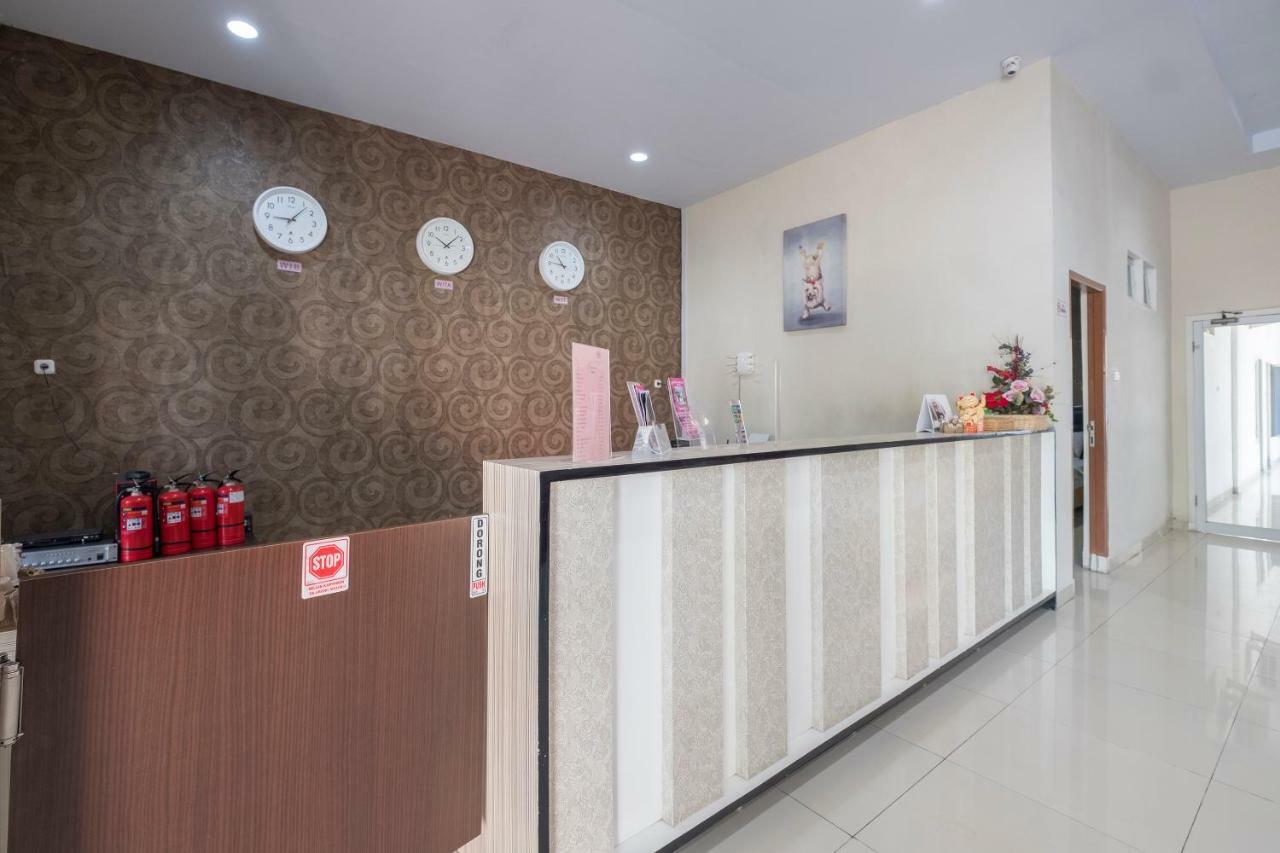 נקסר Hotel Astra Novilia מראה חיצוני תמונה